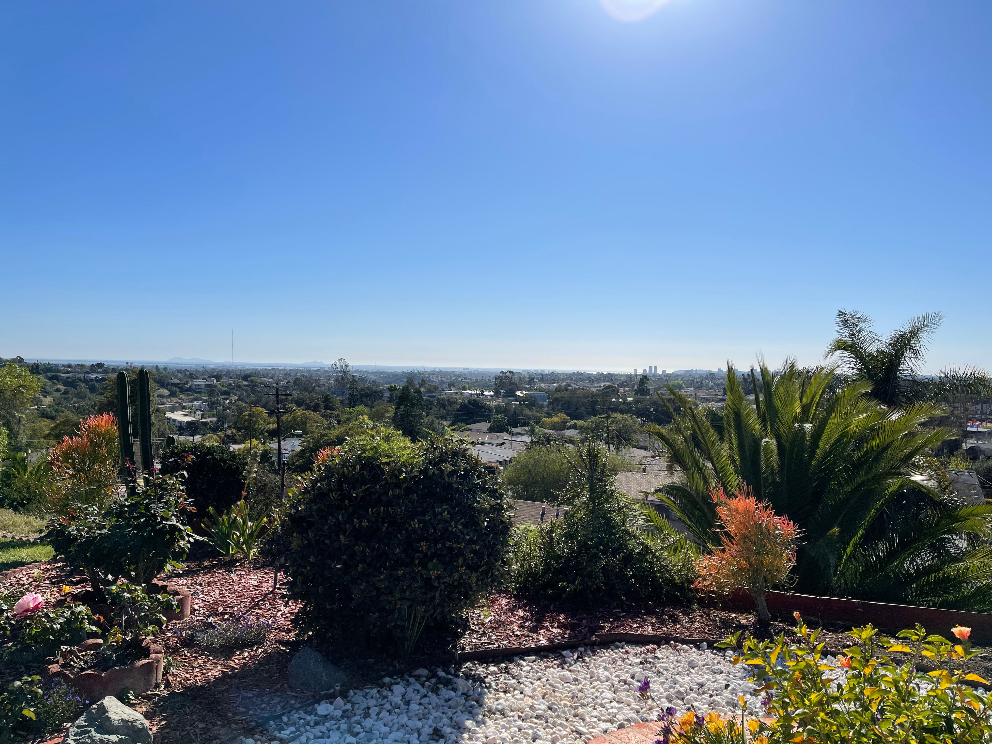 El Cerrito views of the ocean from W Overlook