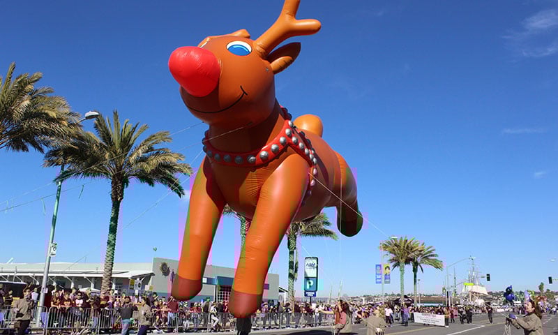 rudolf-parade-holiday-bowl