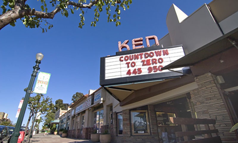 ken_theater.jpg ken_theater.jpg