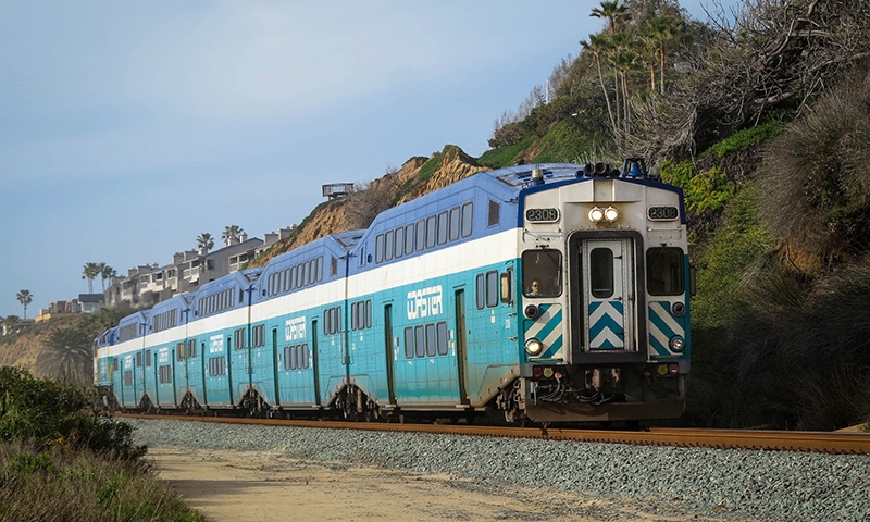 transport-railroad-torrey-pines.jpg