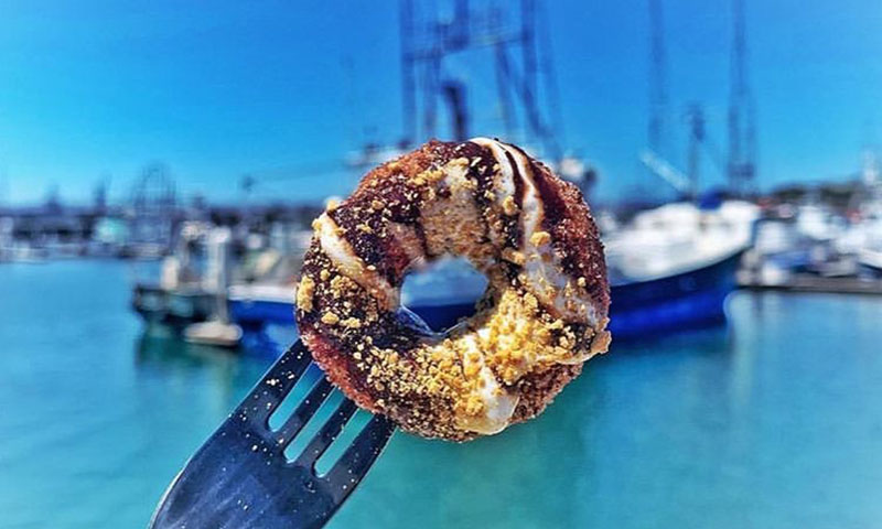 donut-by-the-water